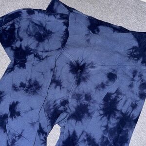 PINK Blue Tie Dye Flare Leggings